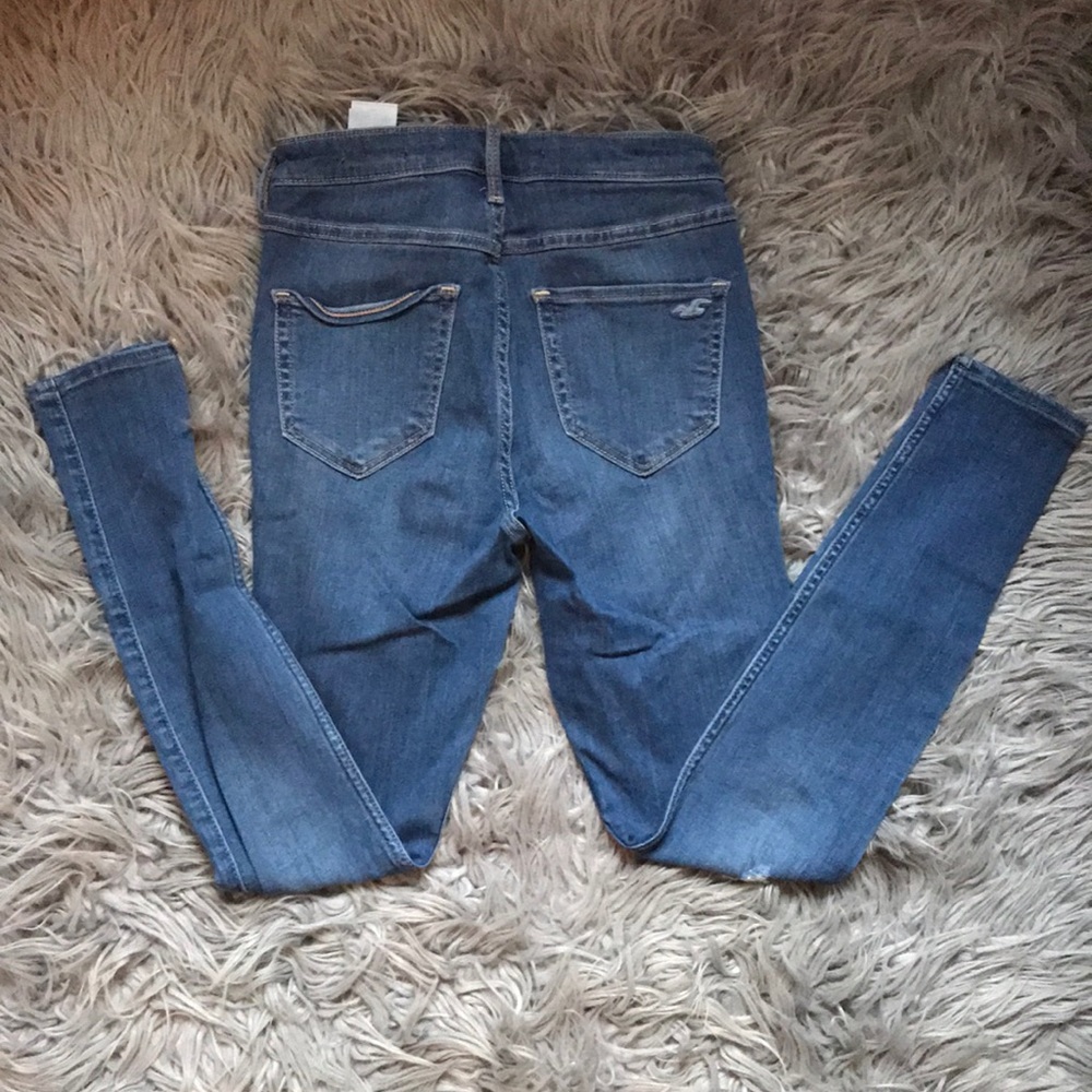 High waisted jeans